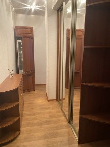 Київ, Печерський, вулиця Михайла Бойчука 7/11