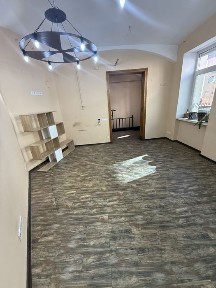 Оренда комерційного приміщення, по вул. Григорія Сковороди 2.