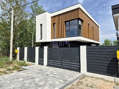 Київська область, Петропавлівська Борщагівка