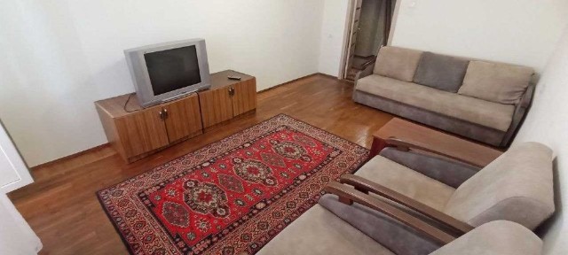 Аренда 3к квартиры жм Тополь-1