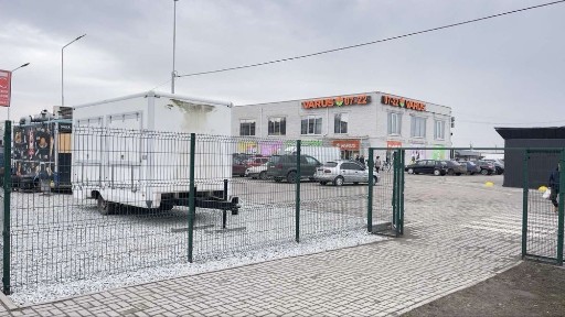 Здається в оренду фуд-трак прицеп з місцем на парковці біля Varus (вул. Дніпровська)