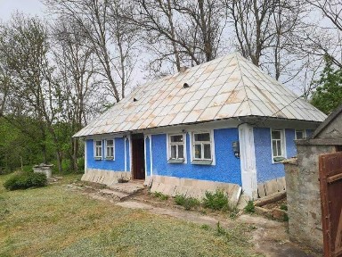 Продається будинок в селі Кадиївці