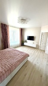 Продаж 2к квартири з меблями та технікою. Індивідуальне опалення.