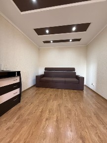 Продам сучасну 1-кімнатну квартиру - ремонт, меблі, техніка