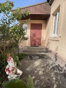 Будинок. Від центру 3 хвл