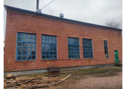 Майновий комплекс з переробки деревени та обладнання