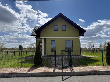 Продаж готового будинку на великій ділянці! Без комісії