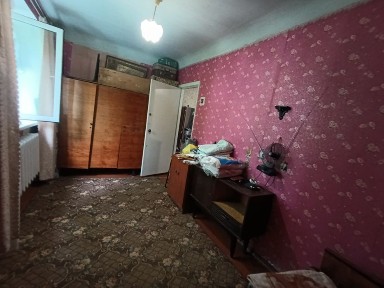 3-кімн квартира в центрі 3 поверх