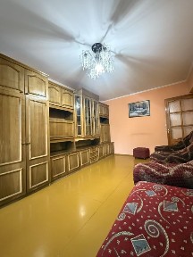Рівне, Київська 4