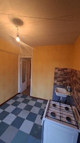 Продам классную 2х ком. квартиру ул. Шнеэрсона 13.Чешка. Рассмотрим госпрограммы.