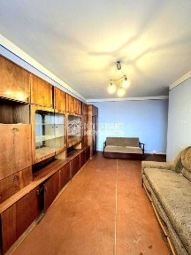 Продаж 2 к. кв., пр. Жуковського
