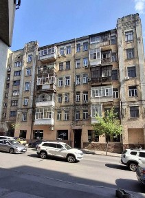Оренда фасадного приміщення 185 м² вул. Бульварно-Кудрявська)