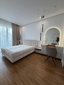 Продаж таунхауса в Ужгороді: 3 кімнати, 126/96/30 м², 2 сотки!