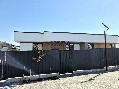 Київська область, Святопетрівське