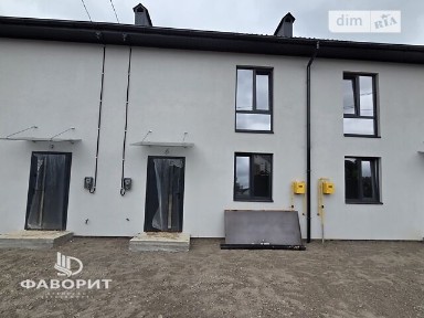 Продаж 2 поверхового таунхауса з ділянкою на 1.3 сотки, 75 кв. м, 2 кімнати, на вул. Богдана Хмельницького • ID 33215862