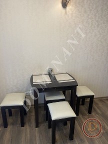 Продаж 2-х кім квартири Південний район 4/9