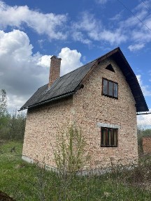 Продається садовий будиночок неподалік м. Моршин