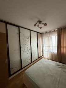 Р-н Голівуд. Продаж 3-х кімнатної квартири.
