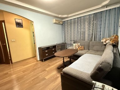 Продам 2х ком. кв. Центр, ул. Днепровская