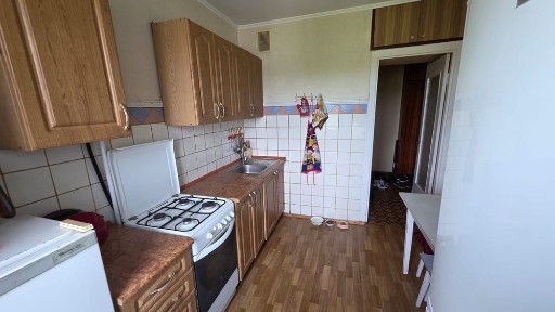 Продаеться 3-х кімнатна квартира - Сосновський, Черкаси (вул. Генерала Момота 15/1 )