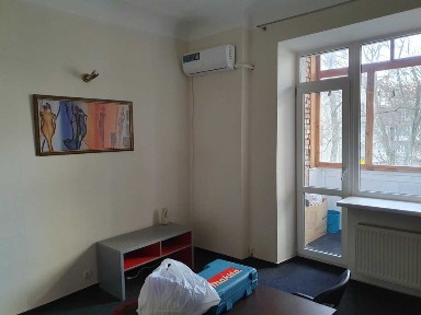 Сдам квартиру под тихий офис в центре, ул. Сумская, Сумской рынок
