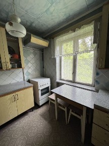 Київ, Шевченківський, вулиця Ольжича 14а