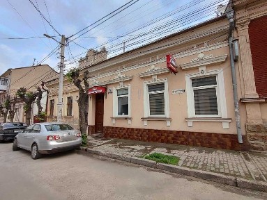 Чернівецька область, Чернівці