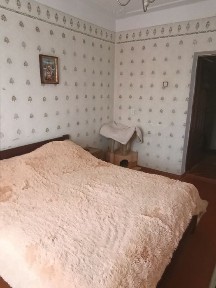 Продається котедж вул. Зарічна центральна частина міста