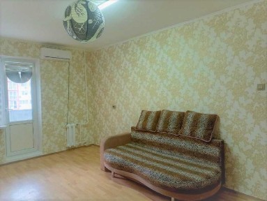 Оренда однокімнатної квартири. Дарницький район, вулиця <a href='/newbuilding/4773/view/zk-dragomanova'>Драгоманова</a>