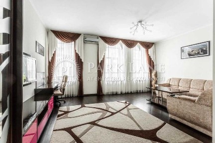 Продаж 2к квартири з ремонтом Печерськ Центр Антоновича реконструкція