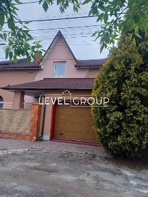 Продам БЕЗ% приватний будинок з ремонтом в Києві! Поруч парк! Солом'янський район, район НАУ