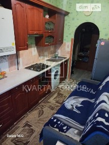 Продаж 1к квартири 30.4 кв. м на вул. Шкільна 9 • ID 34261957