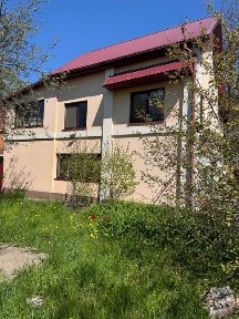 СДАЕМ долгосрочно дом 145 м кв + 10 соток участок Оболонь, Киев !