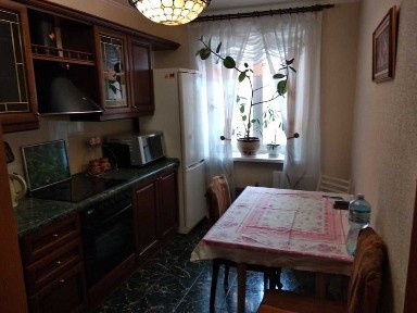 м. Звіринецька 10 хв пішки. ОРЕНДА гарної 1-ї квартири. Вул. Бойчука 34А. Світло є завжди