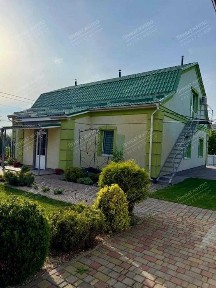 Продам гарний заміський будинок поруч з Миргородом!