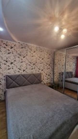 Сучасна квартира на Таврійському.