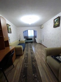 Здам 3-к квартиру, вул. Новокримська, 5 в довгострокову оренду.