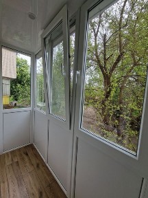 Продаж 2х кімнатної квартири. Рн. 5 кутів.