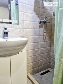 Здам подобово 1к квартиру на просп. Науки 76 • ID 32178206