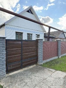 Продається будинок у Глеюватці з сонячними панелями