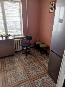Здається 2 кімн кв-ра Хортицький. Хлопцям!