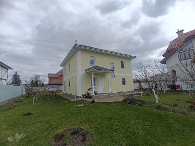 Киевская обл., Бориспольский район, с. Петропавловское, Малинна, 9