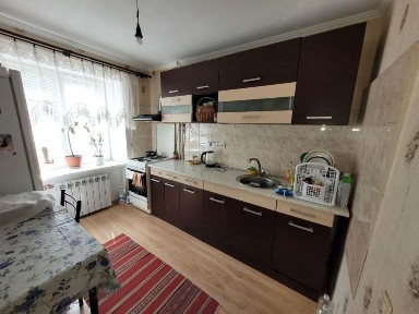 Продам 2 х комнатную квартиру. Проспект Відродження. ОСББ.