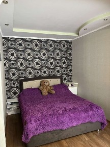 Продам 2 кімнатну квартиру в центрі міста