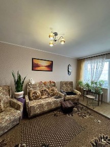 Продаж 3-кімнатної квартири з ремонтом, чешка