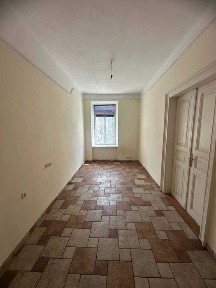 Продаж квартири в центрі міста - вул. Івана Франка