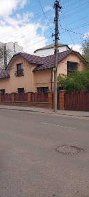 Оренда будинку по вул. Кисілевської