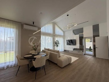 автономний будинок Гатне, Крюківщина