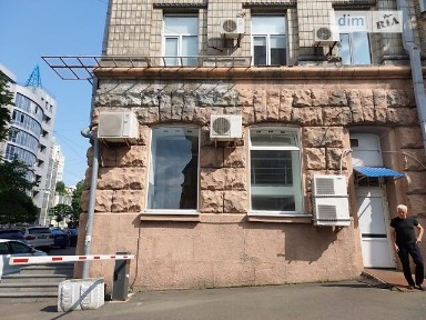 Здається комерційне приміщення на вул. Січових Стрільців 77, площа 153 кв. м • ID 33180750