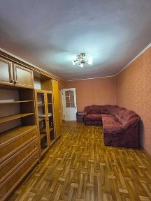ПРОДАЖ 2-КІМНАТНОЇ КВАРТИРИ рн Осташівка